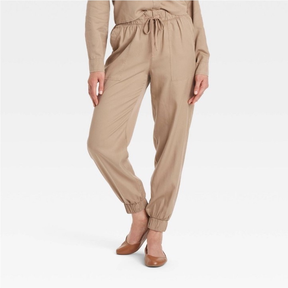 Women's High-Rise Joggers - Universal
Thread™ Tan new